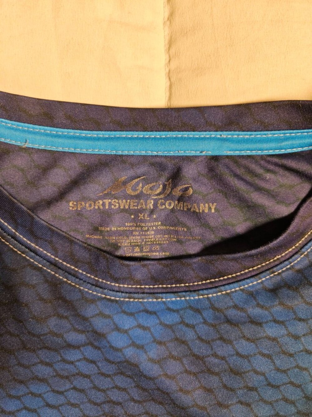 Oto Sportswear Fishing Shirt Mens XL Long Sleeve Fish Scale Performance